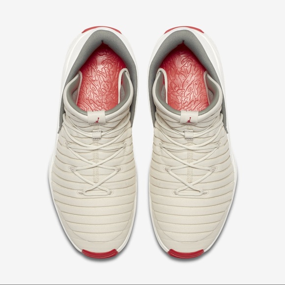 🚫SOLD🚫JORDAN FLIGHT LUXE - Picture 3 of 5